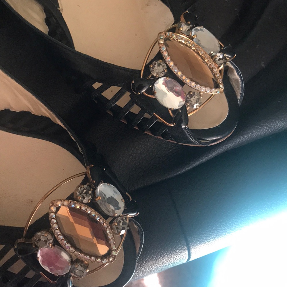 Genuine Swarovski Crystal..Rare Pollini Shoes❣️